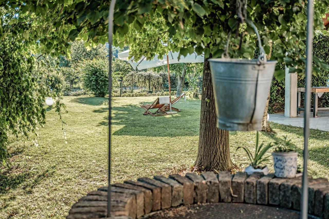 Villa Curte Nicia Nizza Monferrato Exterior foto